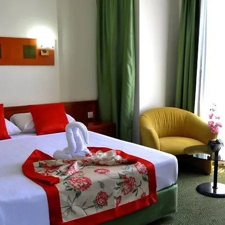 Nun & Hotel