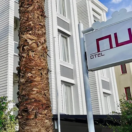 Nun & Hotel 2*